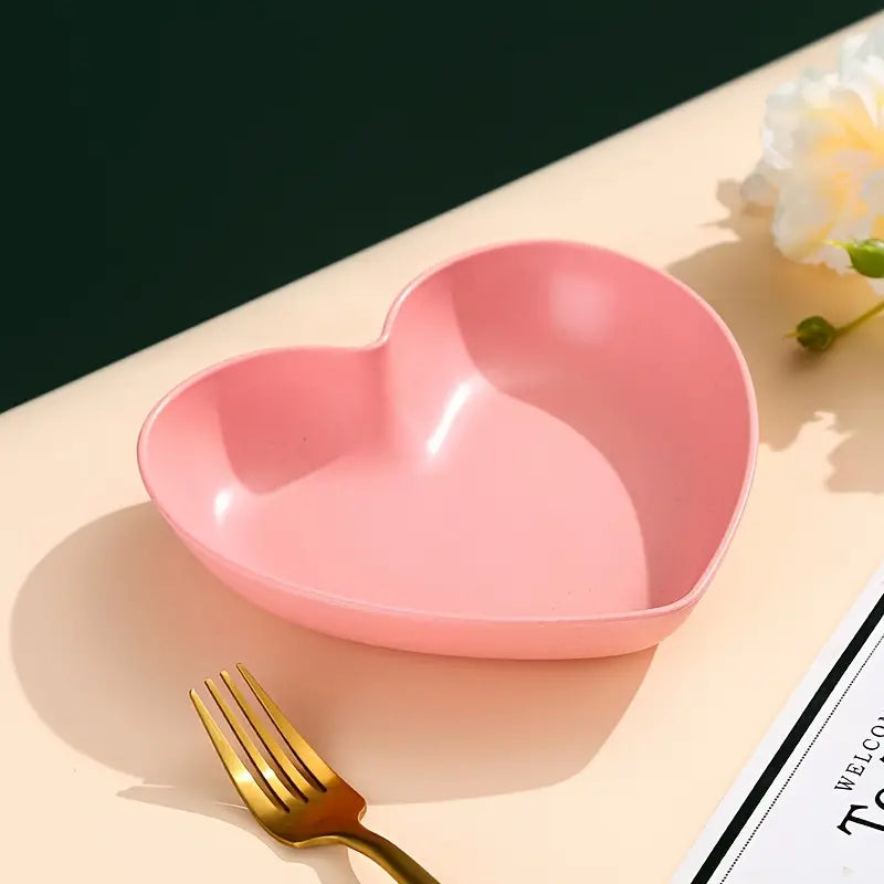 Heart-Shaped 20 Pcs Set of Dish Plates with Free 2 Pcs Holders (20 Heart Plates + 2 Holders)